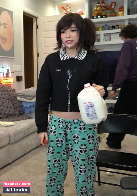 Emiru gallery photo #4584