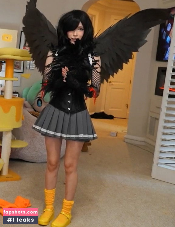 Emiru gallery photo #1906