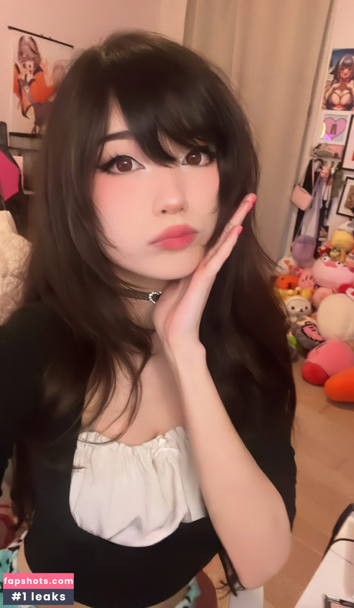 Emiru gallery photo #2774