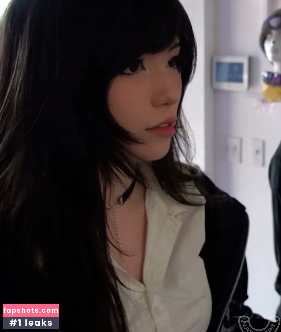 Emiru gallery photo #4467