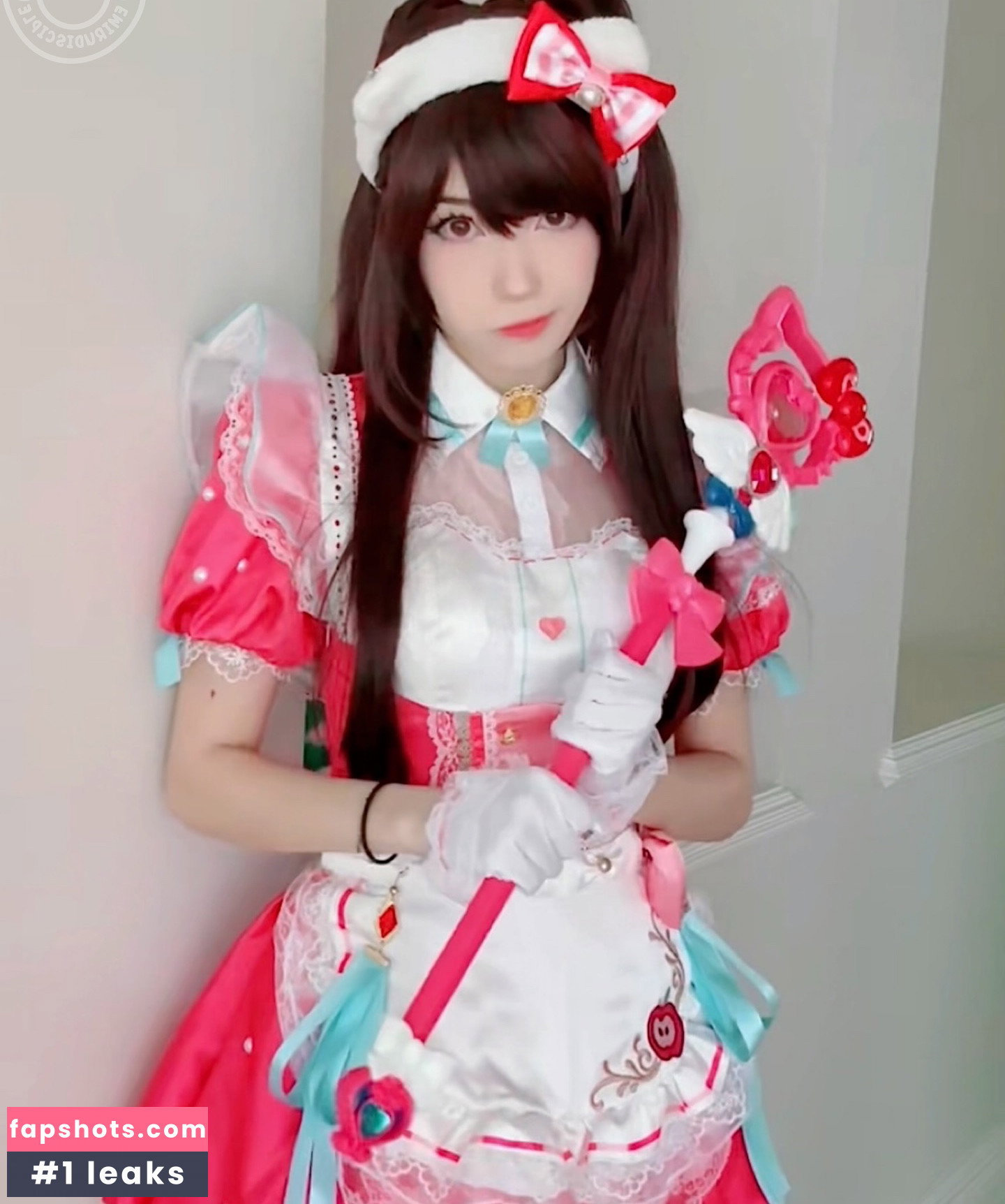 Emiru gallery photo #2988