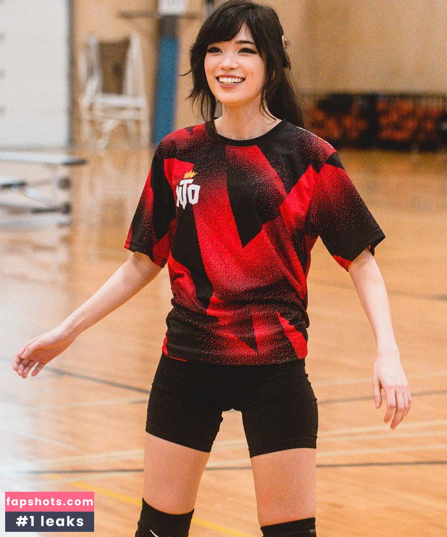 Emiru gallery photo #3573