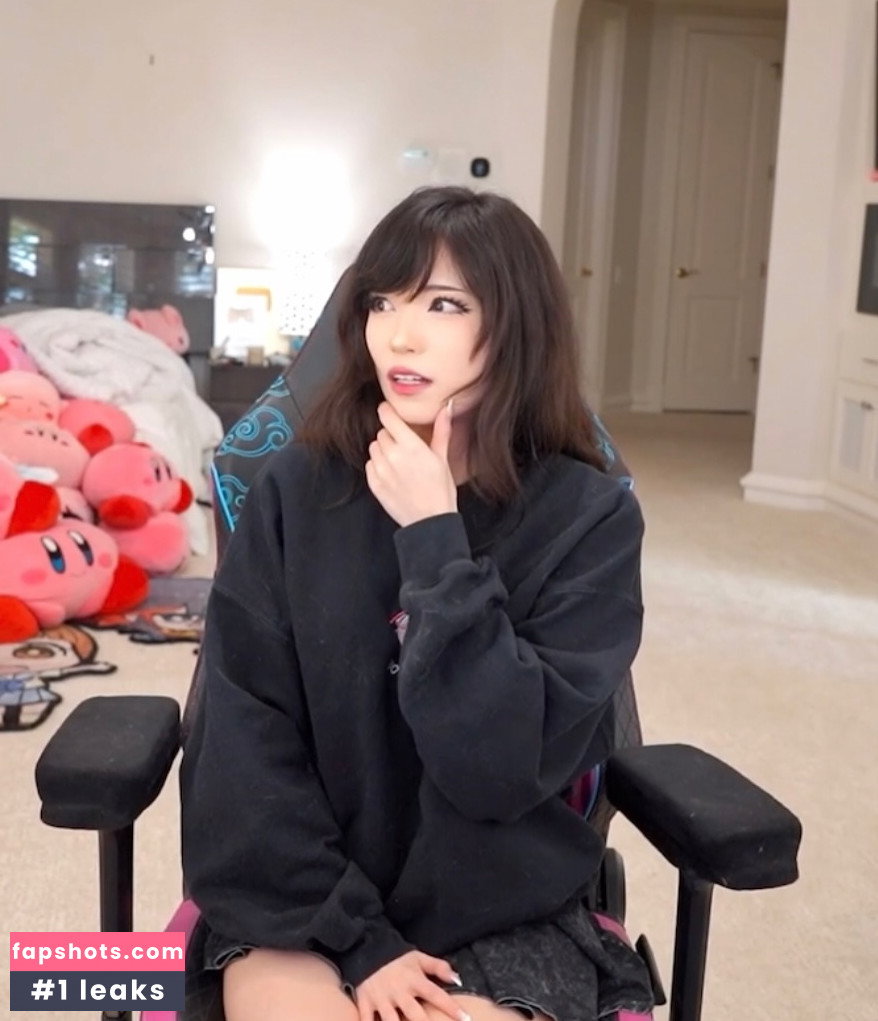 Emiru gallery photo #4953