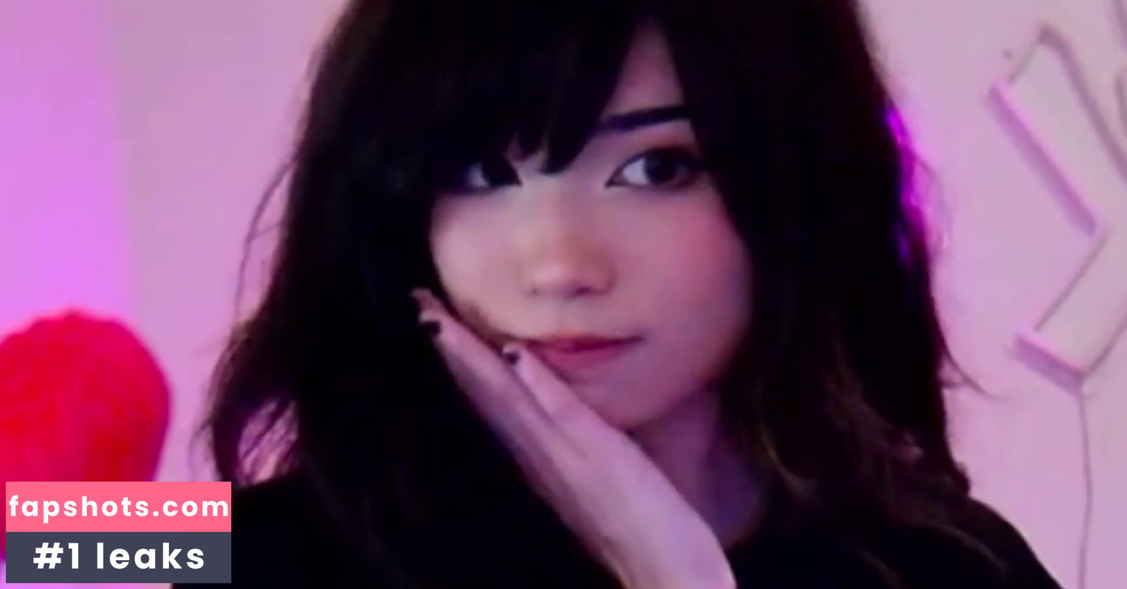 Emiru gallery photo #335