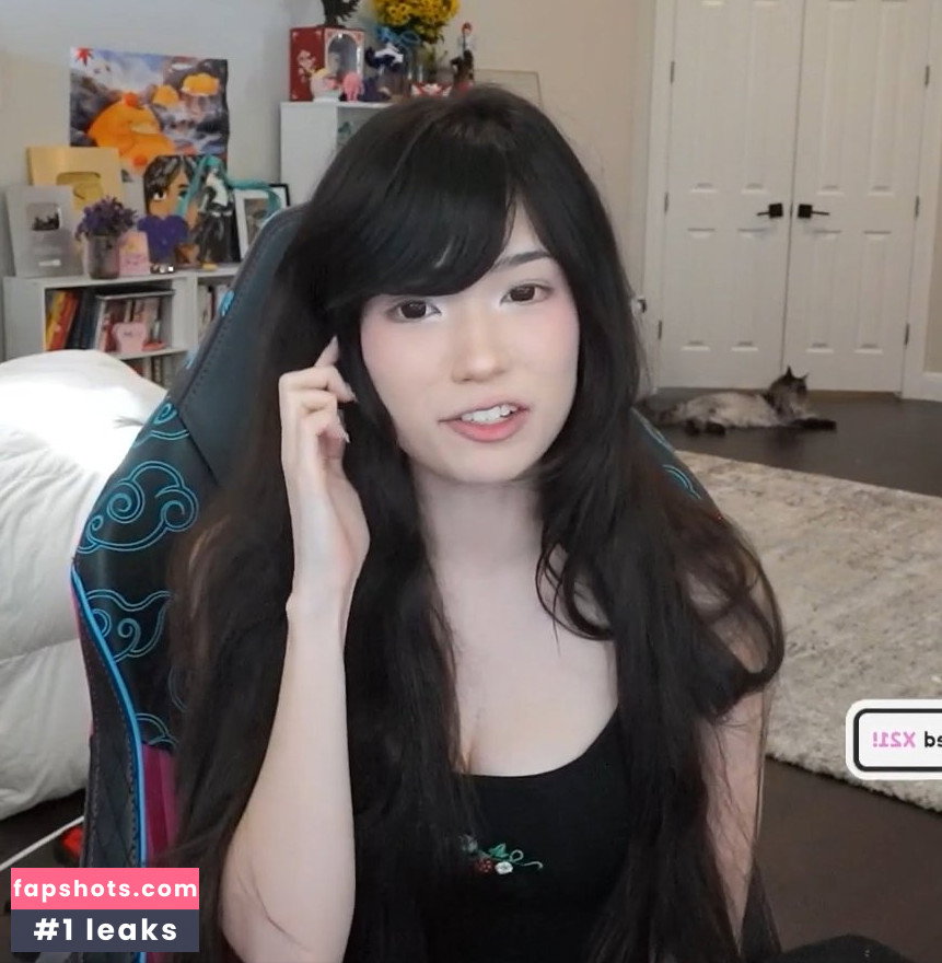 Emiru gallery photo #3195