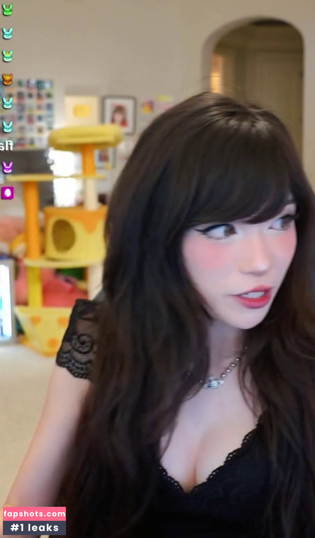 Emiru gallery photo #2996