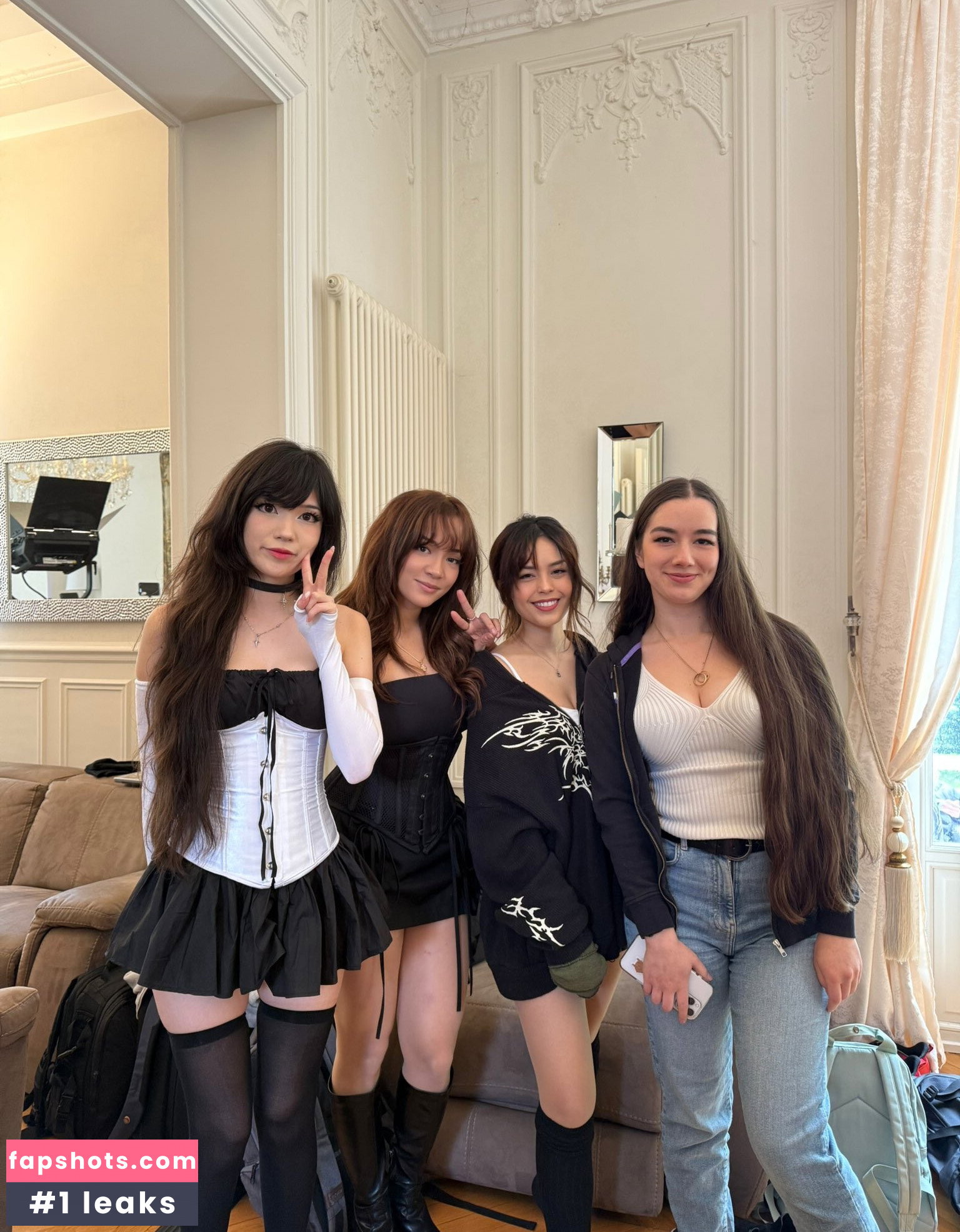 Emiru gallery photo #1462