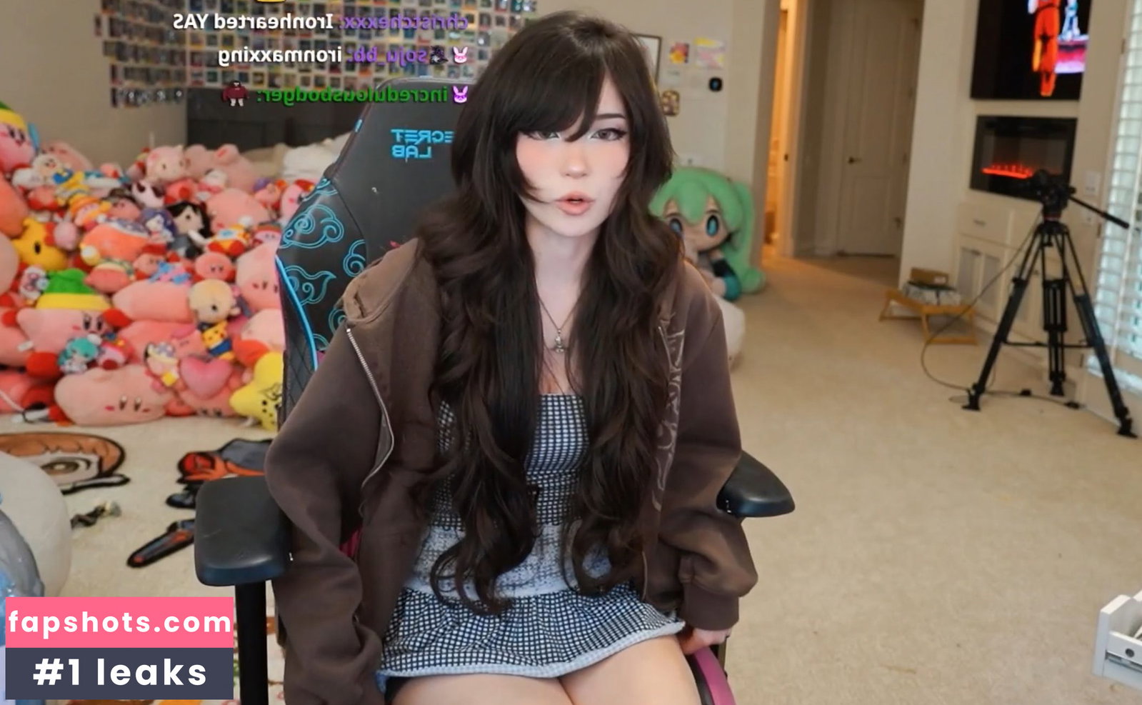 Emiru gallery photo #3206