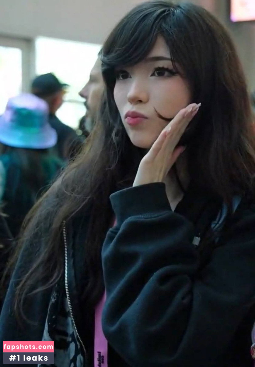 Emiru gallery photo #1889