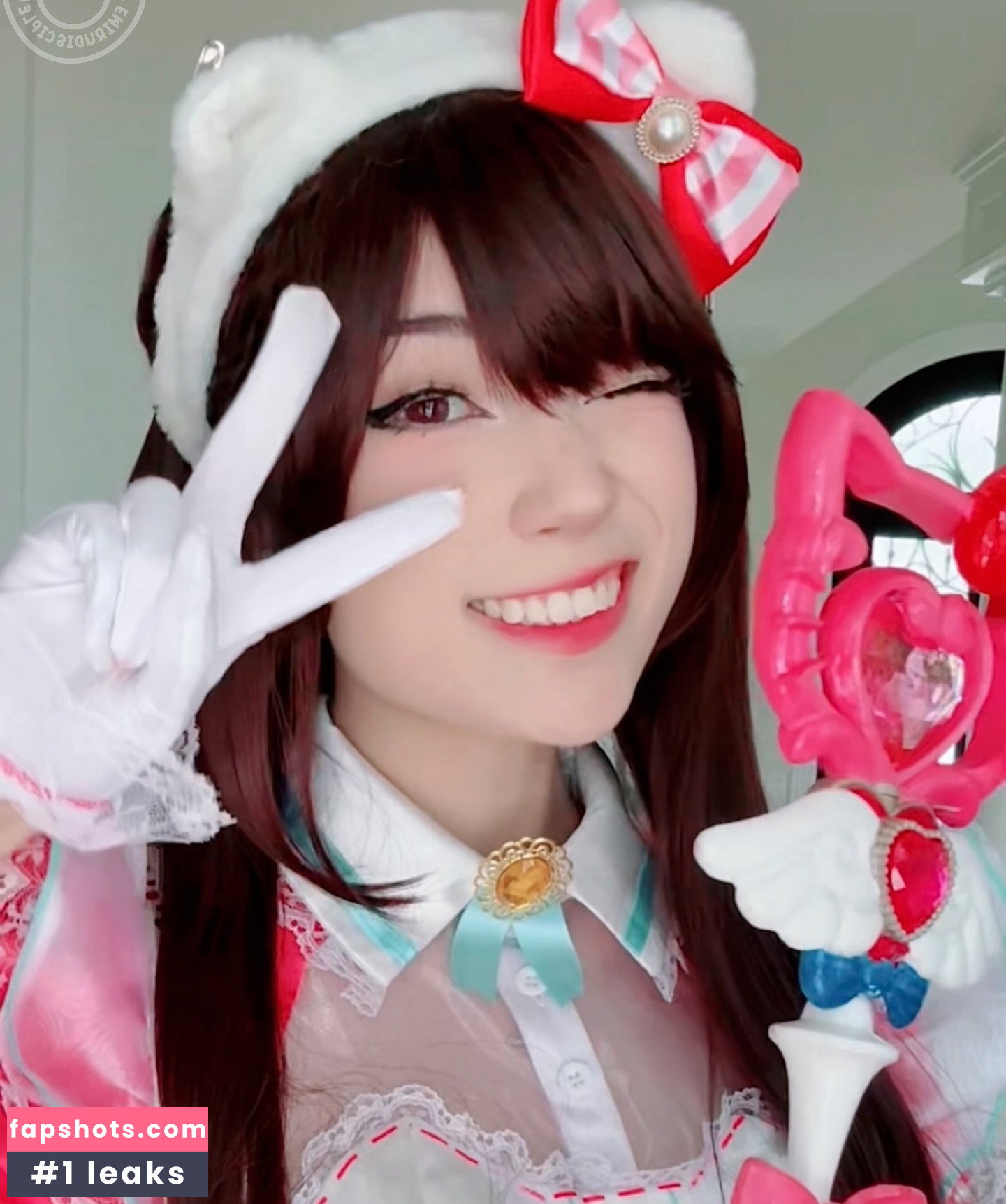 Emiru gallery photo #262
