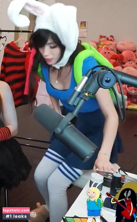 Emiru gallery photo #3669