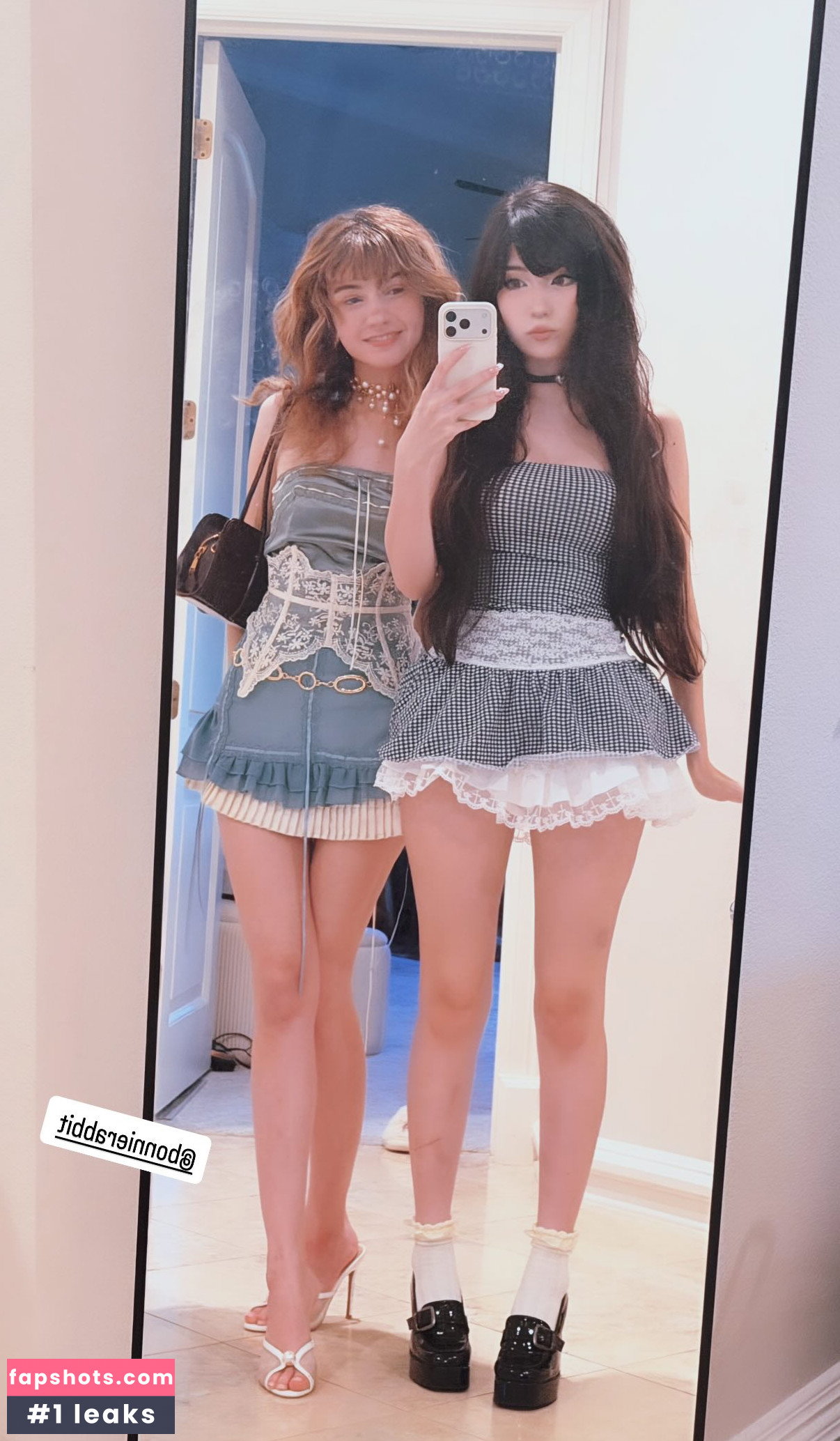Emiru gallery photo #3466