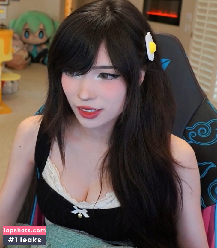 Emiru gallery photo #2849