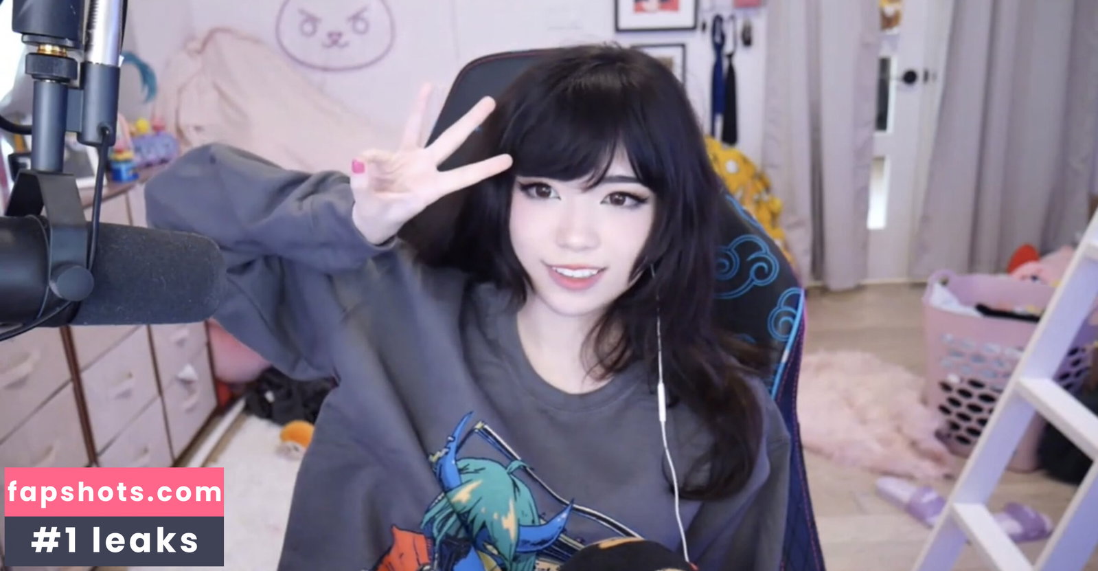 Emiru gallery photo #4233