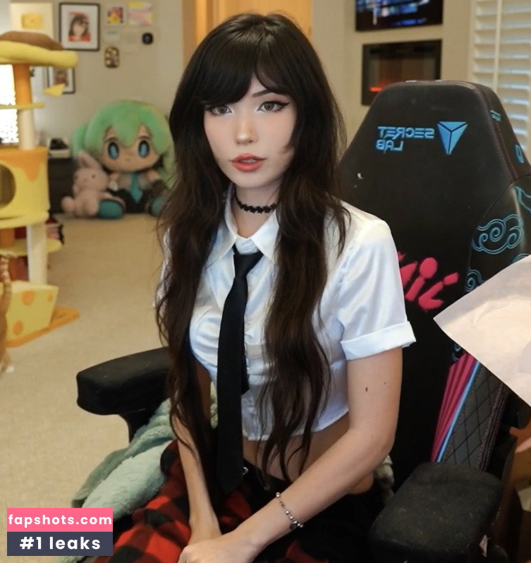Emiru gallery photo #2672