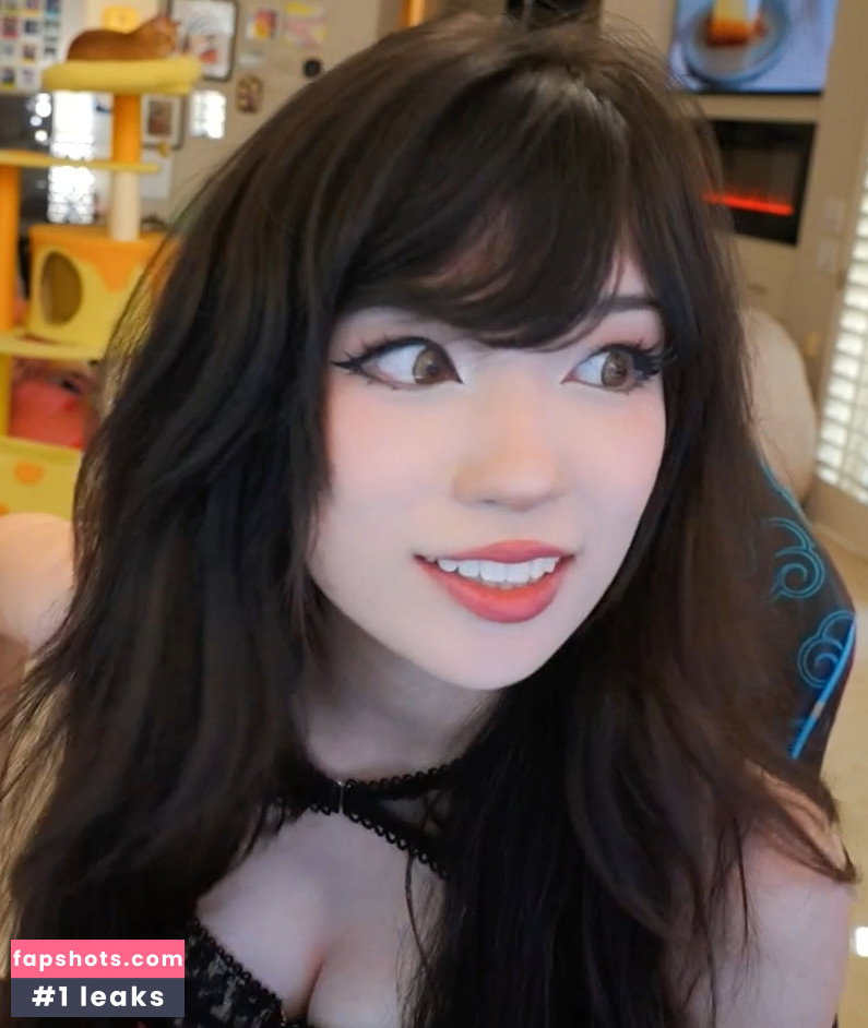Emiru gallery photo #2613