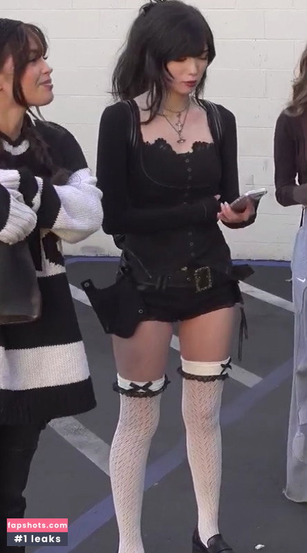 Emiru gallery photo #4549