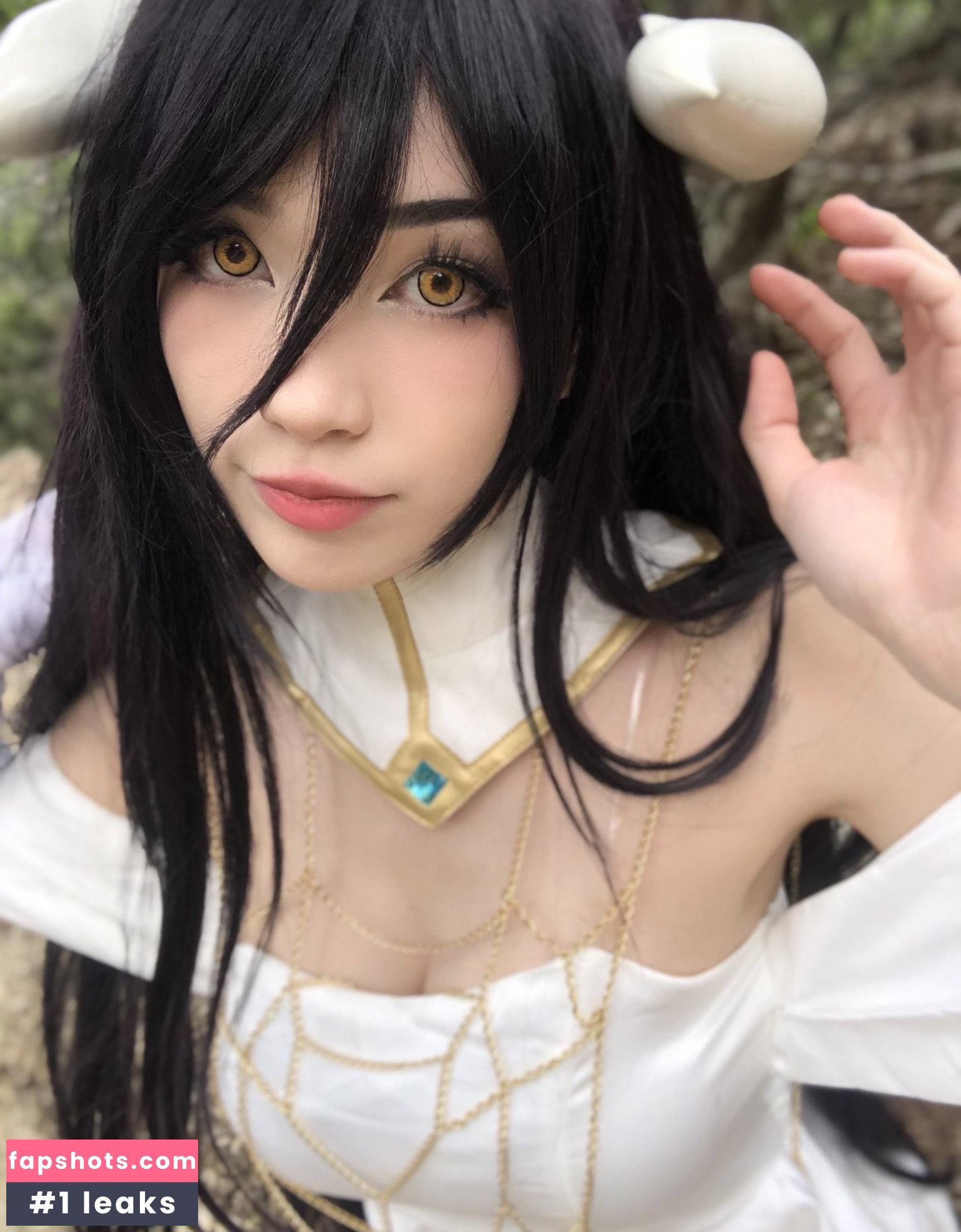 Emiru gallery photo #2552