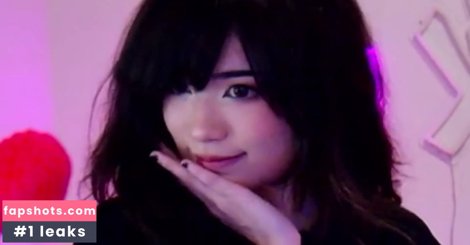 Emiru gallery photo #1320