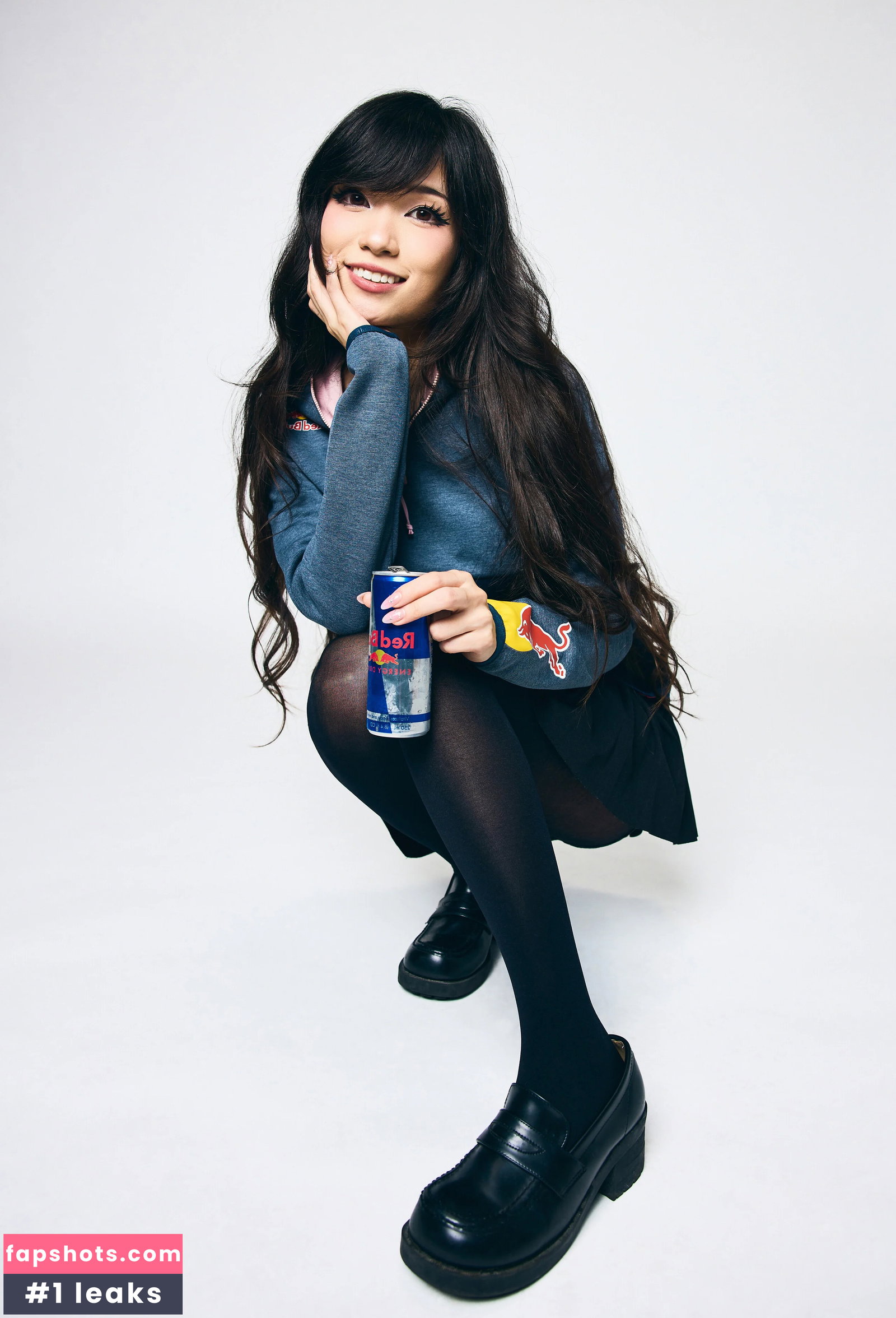 Emiru gallery photo #4260