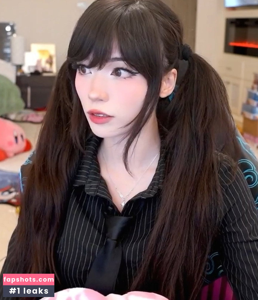 Emiru gallery photo #2874