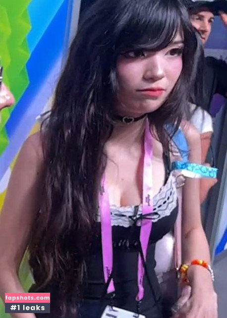 Emiru gallery photo #3454