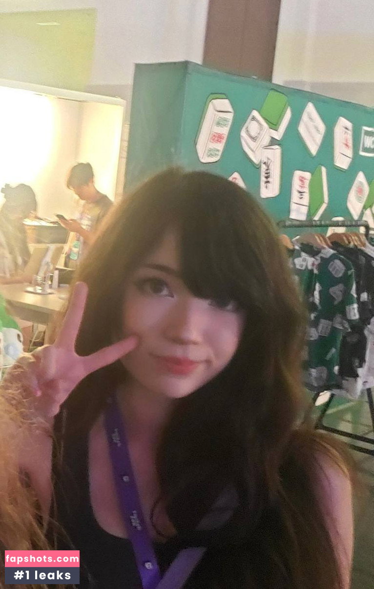 Emiru gallery photo #2359
