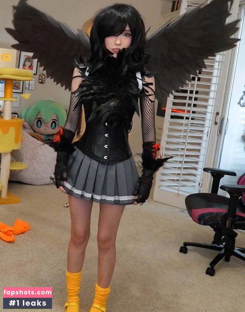 Emiru gallery photo #2871
