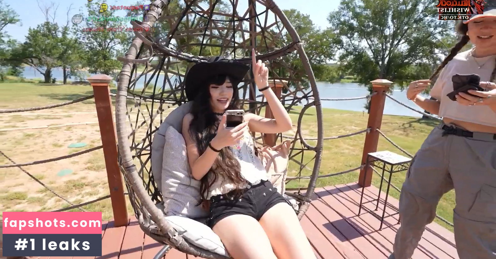 Emiru gallery photo #4732