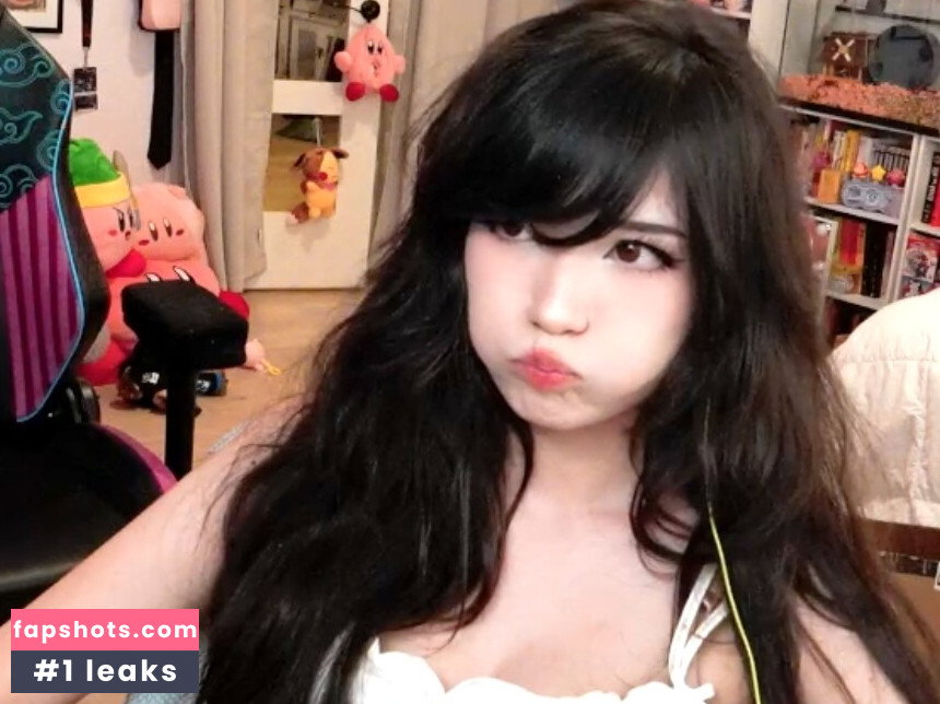 Emiru gallery photo #4296