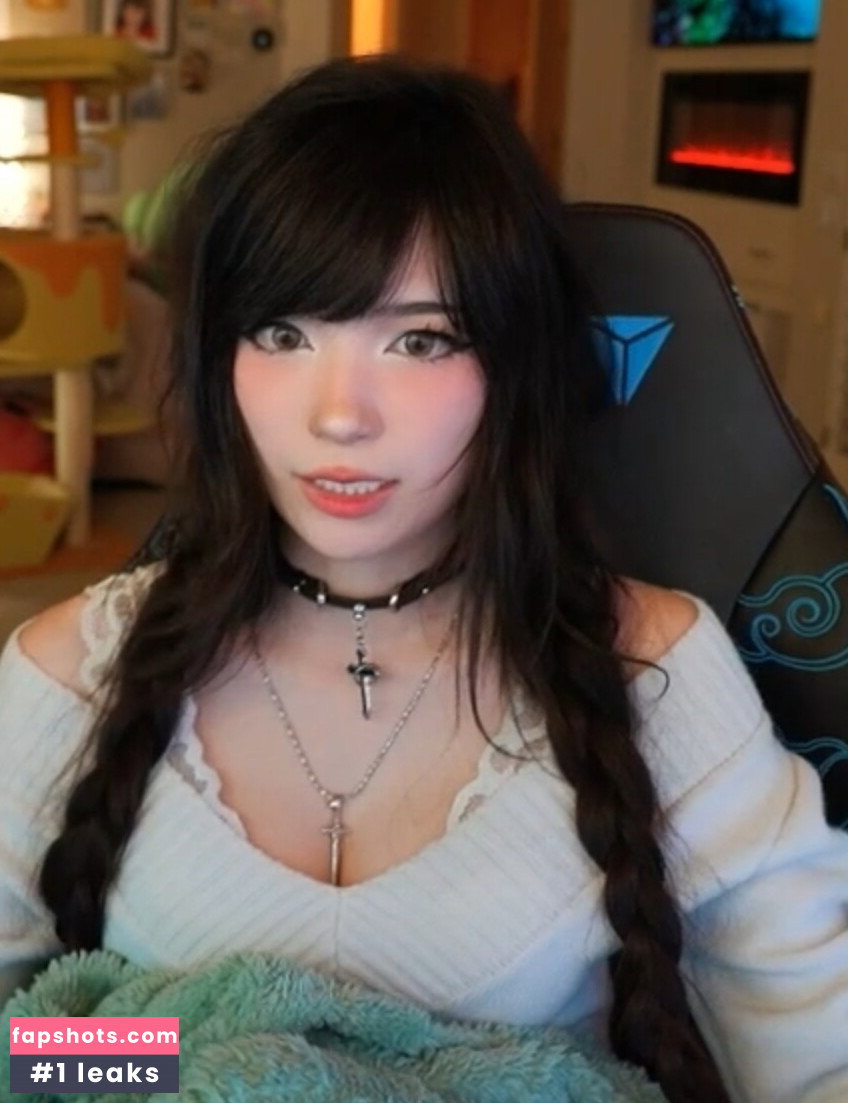 Emiru gallery photo #4069