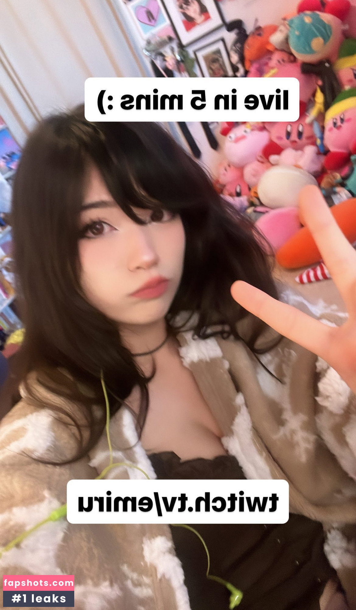 Emiru gallery photo #1655