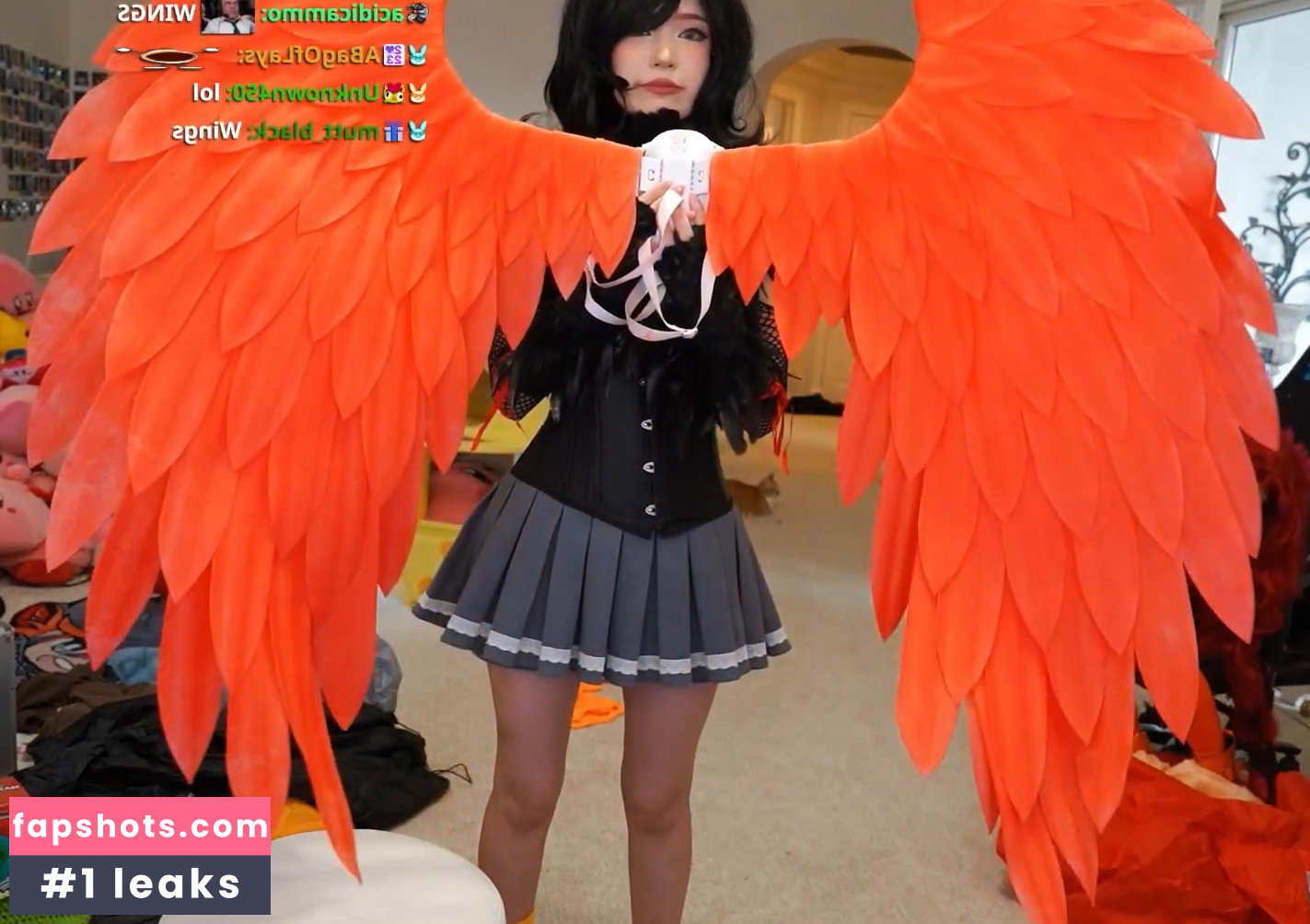 Emiru gallery photo #4705