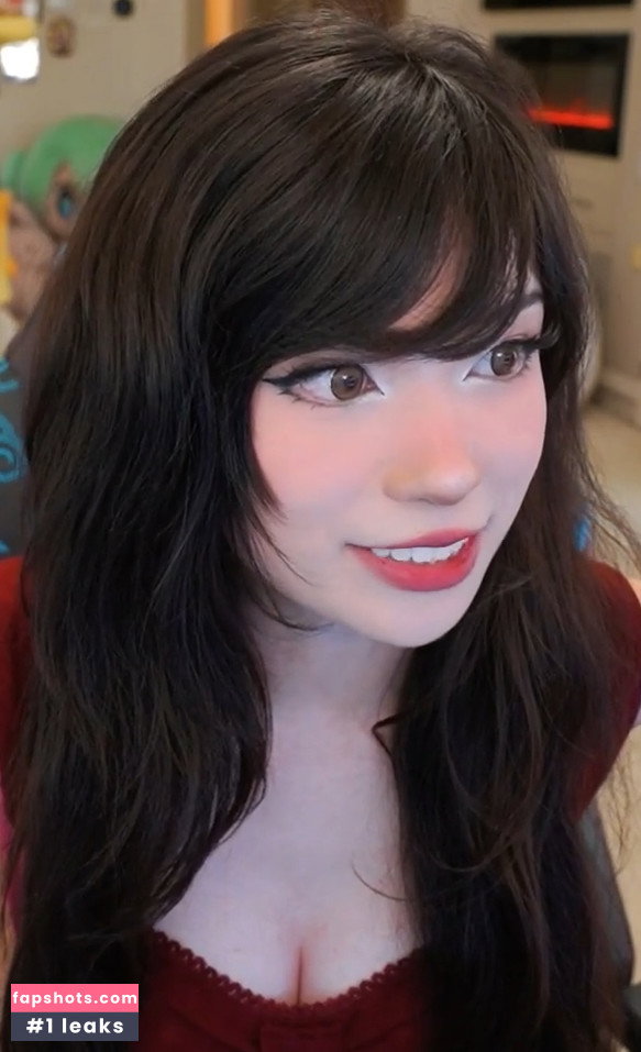 Emiru gallery photo #2098