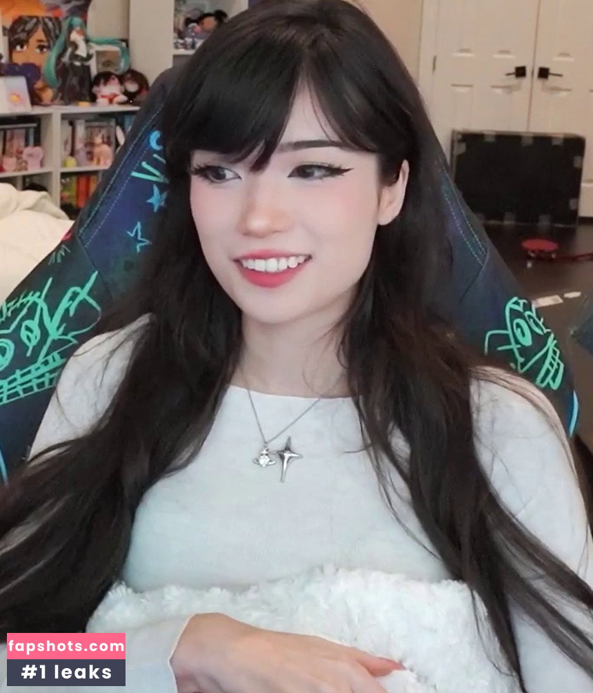Emiru gallery photo #764