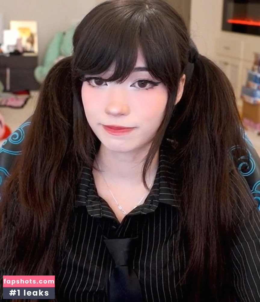 Emiru gallery photo #2586