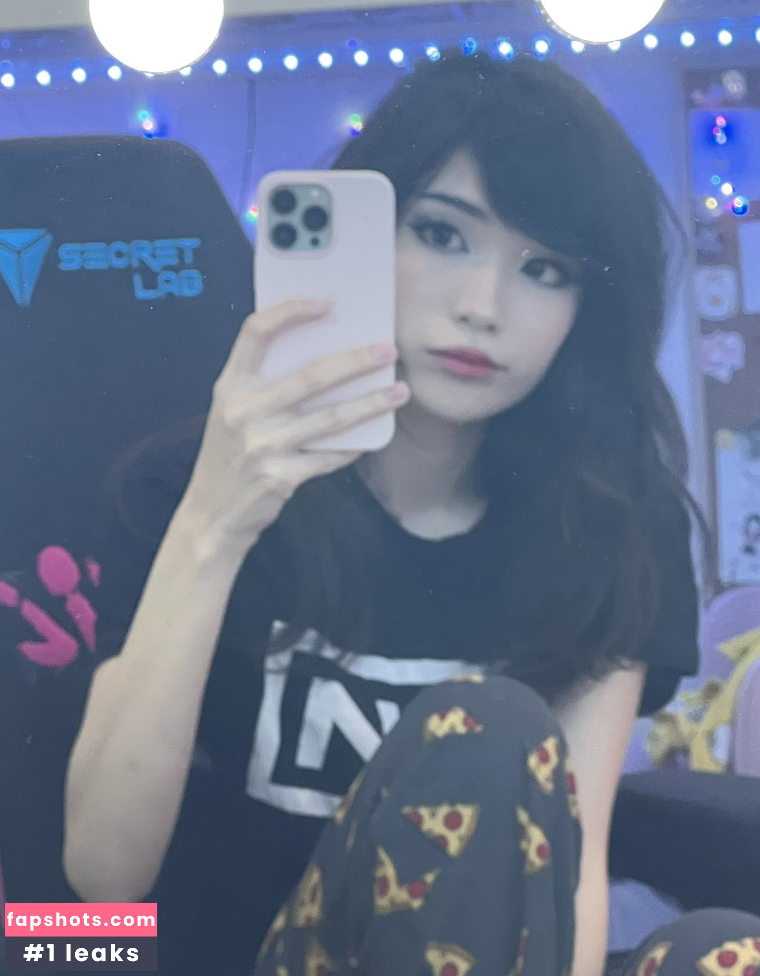 Emiru gallery photo #1688