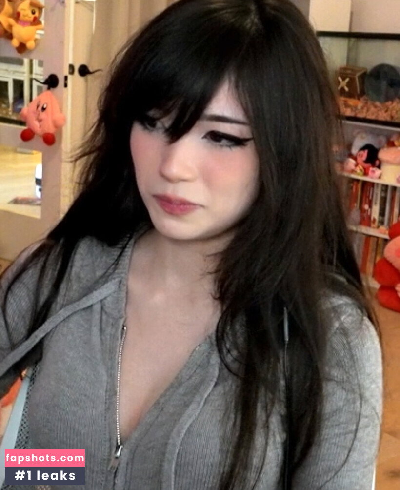 Emiru gallery photo #3925