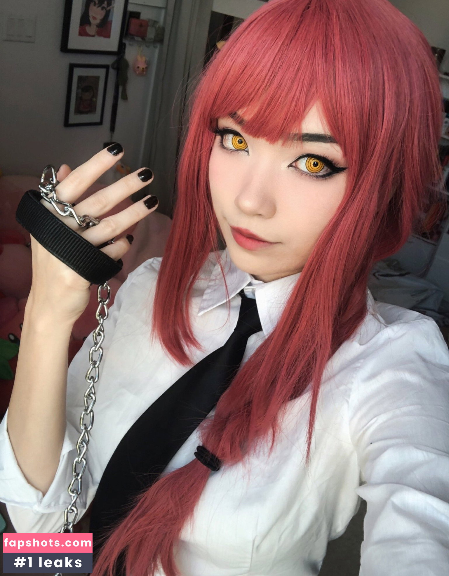 Emiru gallery photo #2651