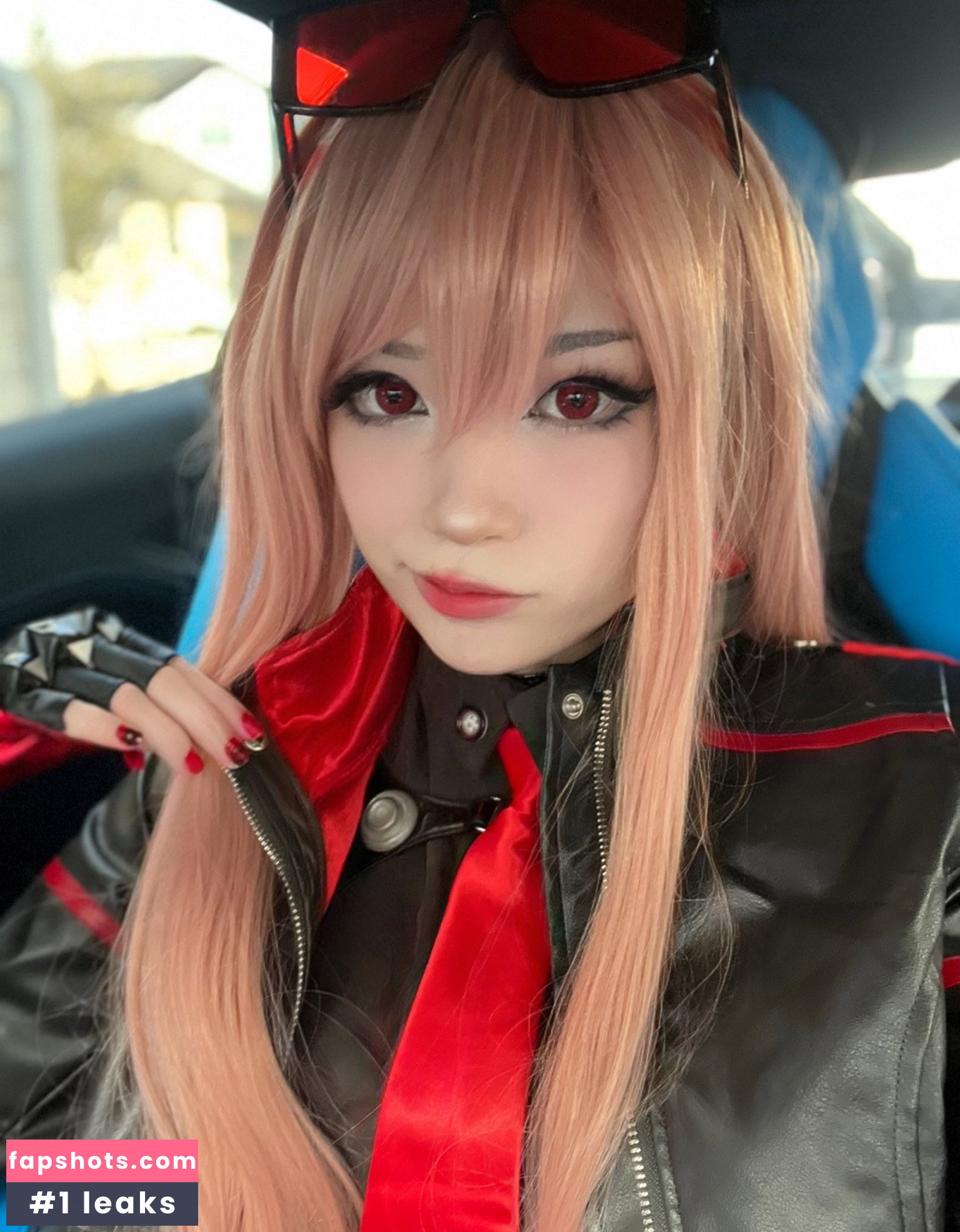 Emiru gallery photo #2374