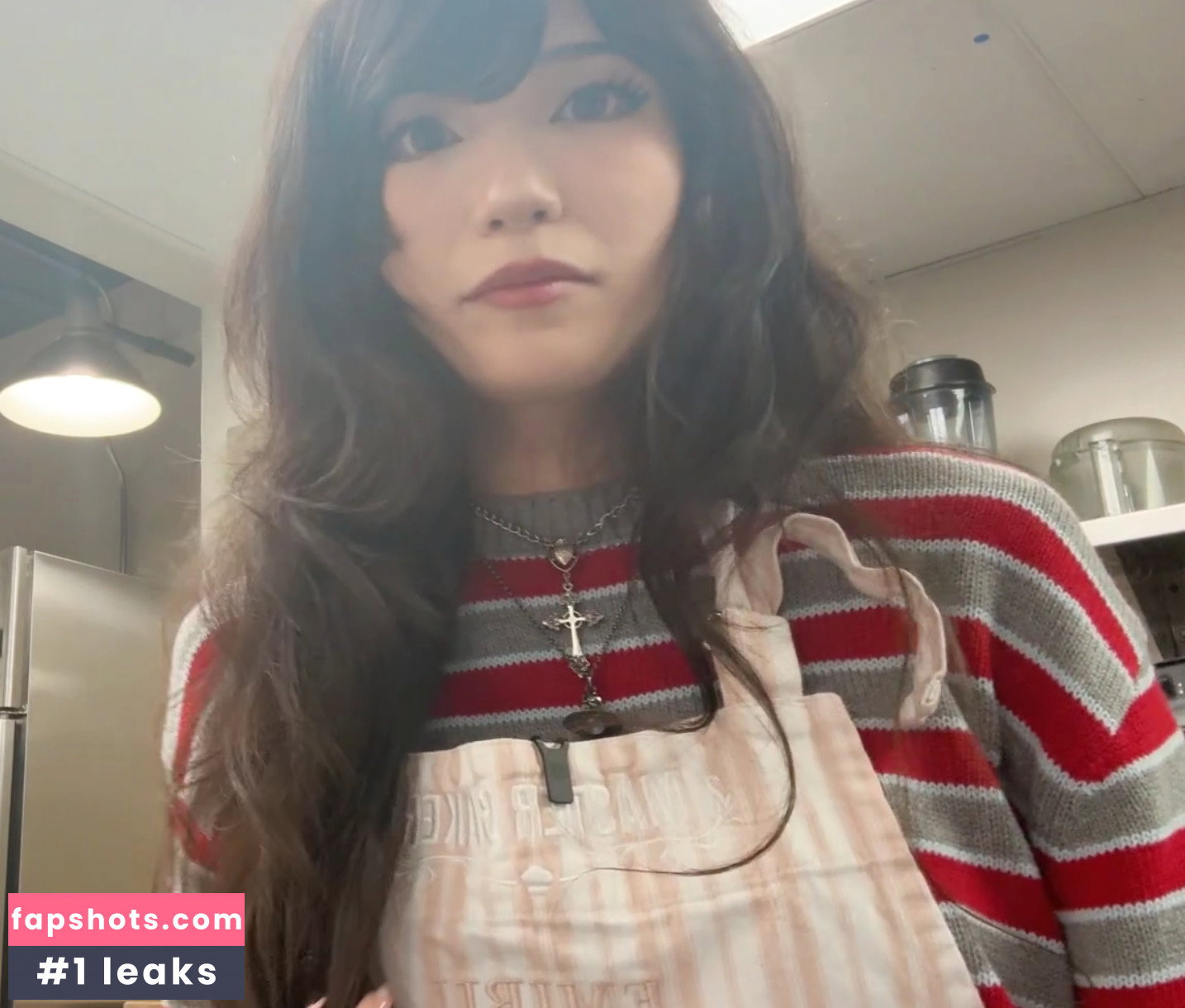 Emiru gallery photo #3290
