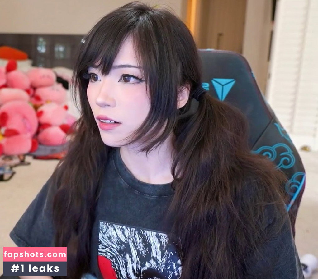 Emiru gallery photo #4355