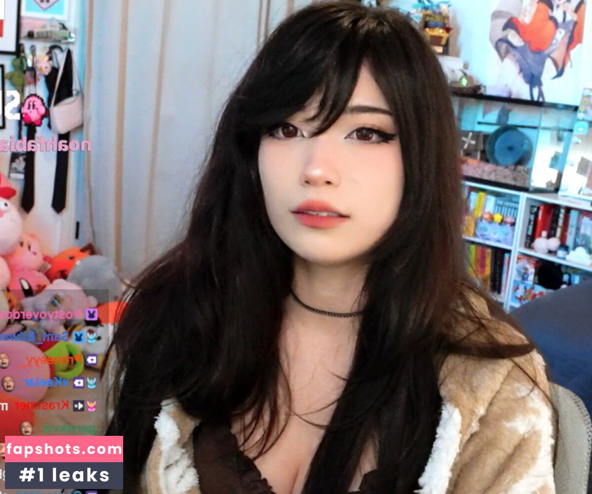 Emiru gallery photo #1945