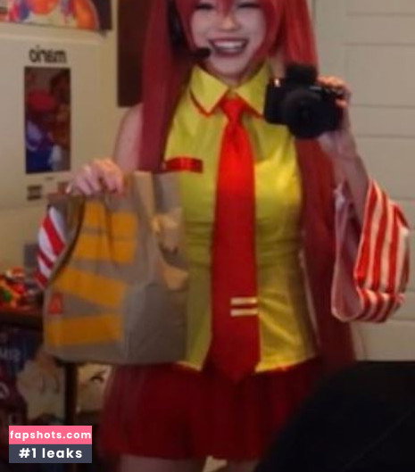 Emiru gallery photo #4620