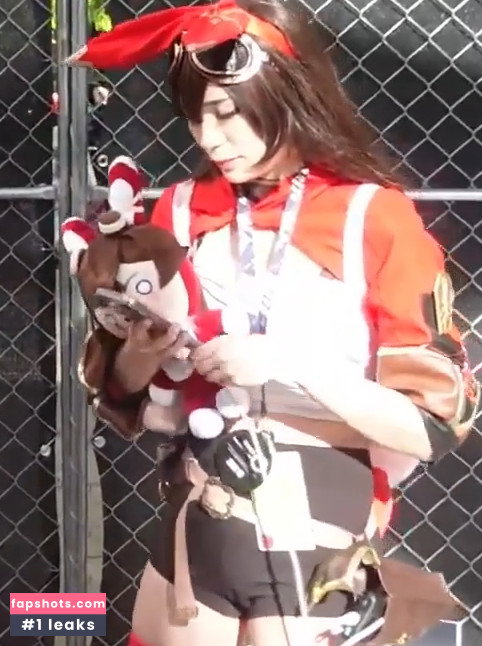 Emiru gallery photo #326