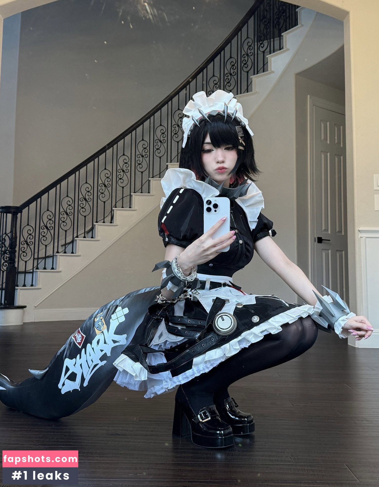 Emiru gallery photo #1396