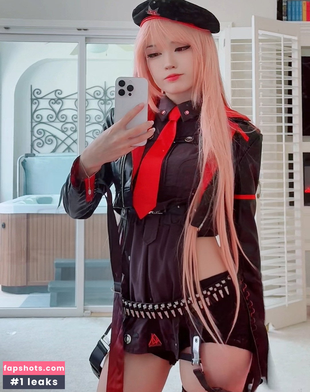 Emiru gallery photo #1795