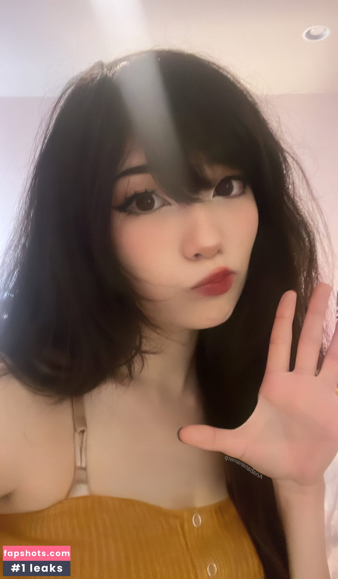 Emiru gallery photo #1122