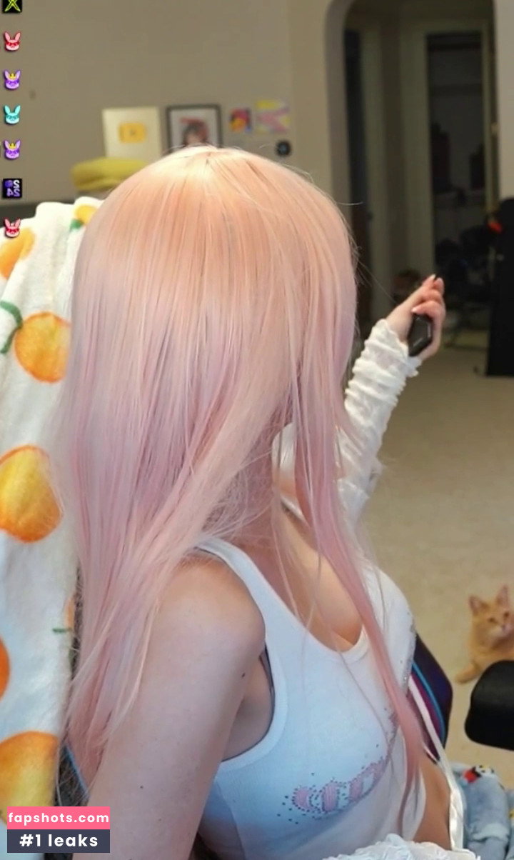 Emiru gallery photo #910