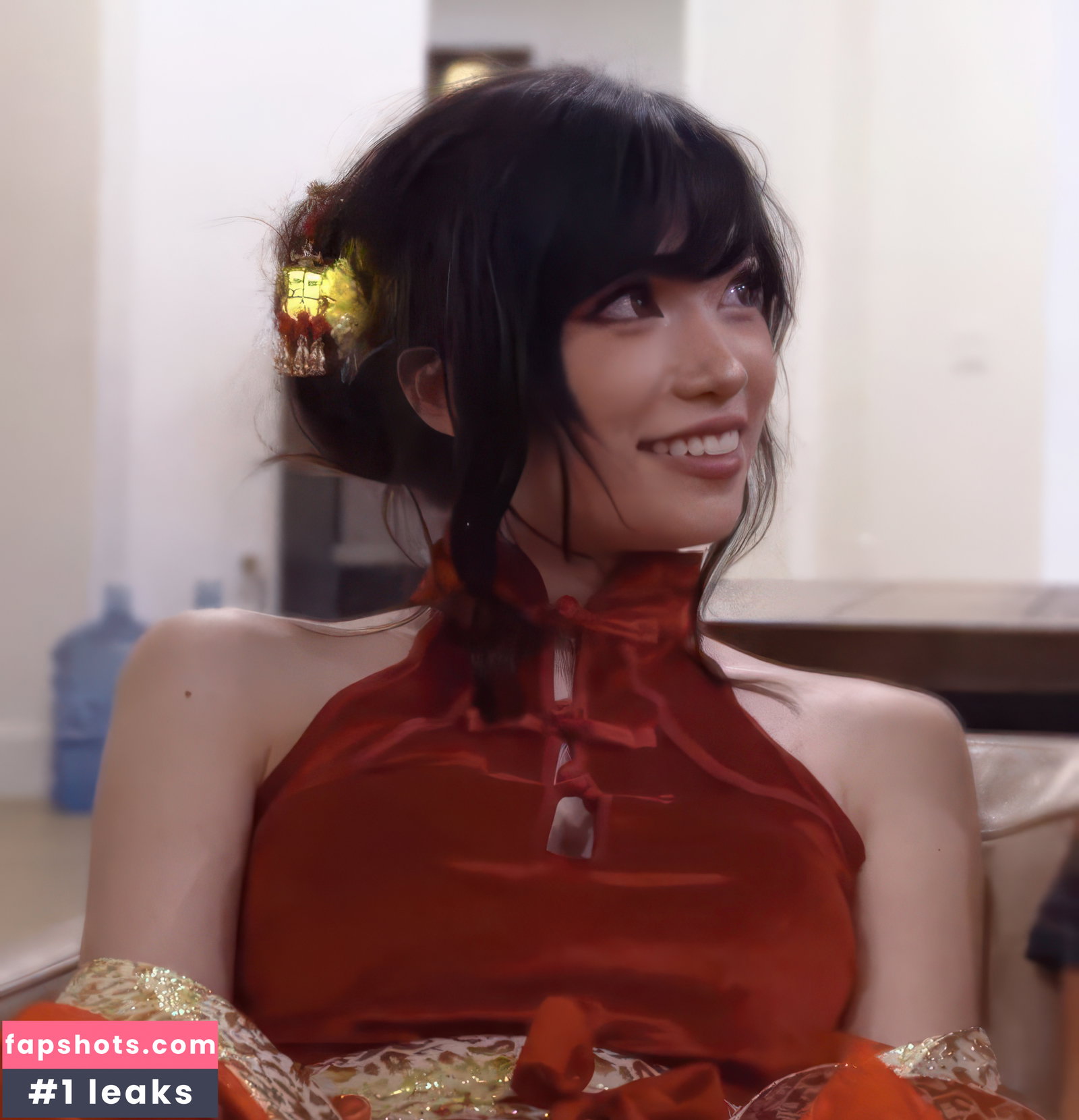 Emiru gallery photo #340